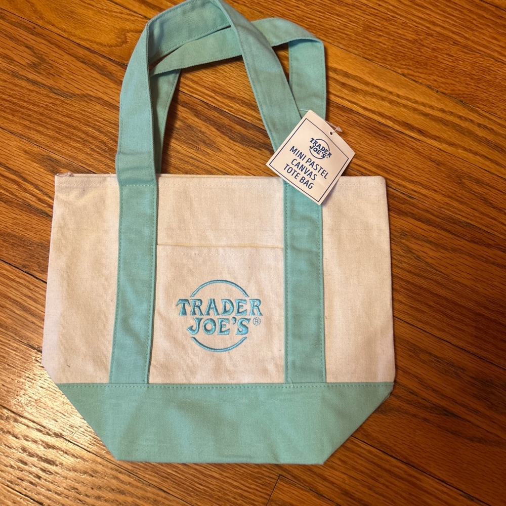 Limited edition Trader Joe’s mini tote